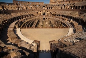 Omvisning i hele Vatikanet og Colosseum med arenagulv