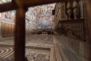 Rome: Vatican Museums & Sistine Chapel Ticket with Host