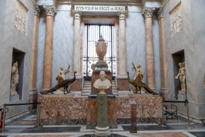 Rome: Vatican Museums & Sistine Chapel Ticket with Host