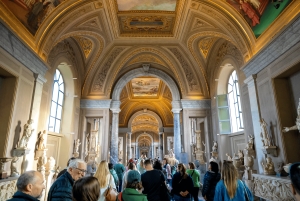 Roma: tour dei Musei Vaticani e della Cappella Sistina con ingresso prioritario