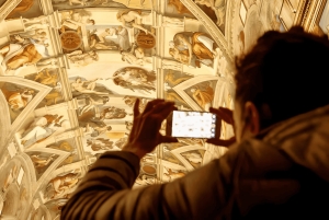 Roma: tour dei Musei Vaticani e della Cappella Sistina con ingresso prioritario