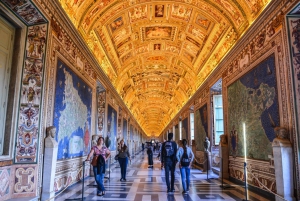Roma: Visita a los Museos Vaticanos - Acceso prioritario