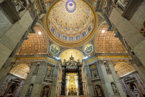 Rome: Full-Day Colosseum, Vatican Museums & St Peter's Tour