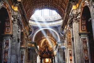 Rome: Full-Day Colosseum, Vatican Museums & St Peter's Tour