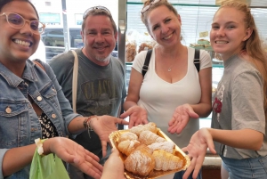 Rome: Vatican Street Food and Wine Tour with Farmers Market