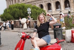 Rooma: Vespa-opastettu kierros – ikoniset paikat ja piilotetut helmet