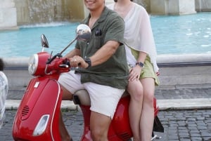 Rooma: Vespa-opastettu kierros – ikoniset paikat ja piilotetut helmet