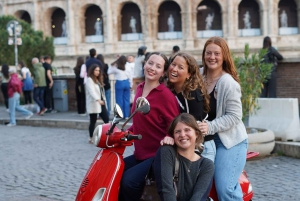 Rzym: wycieczka fotograficzna skuterem Vespa z najważniejszymi zabytkami miasta