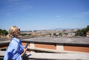 Roma: giro in Vespa con foto e degustazioni dolci