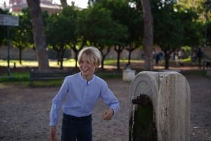 Roma: giro in Vespa con foto e degustazioni dolci