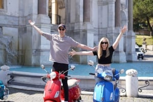 Roma: giro in Vespa con foto e degustazioni dolci