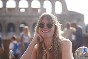Rzym: wycieczka skuterem Vespa z usługami fotograficznymi Najważniejsze atrakcje w małej grupie