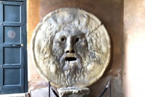 ローマ秘境と知られざる物語のウォーキングツアー