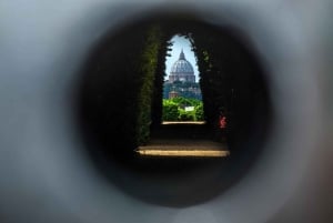 ローマ秘境と知られざる物語のウォーキングツアー