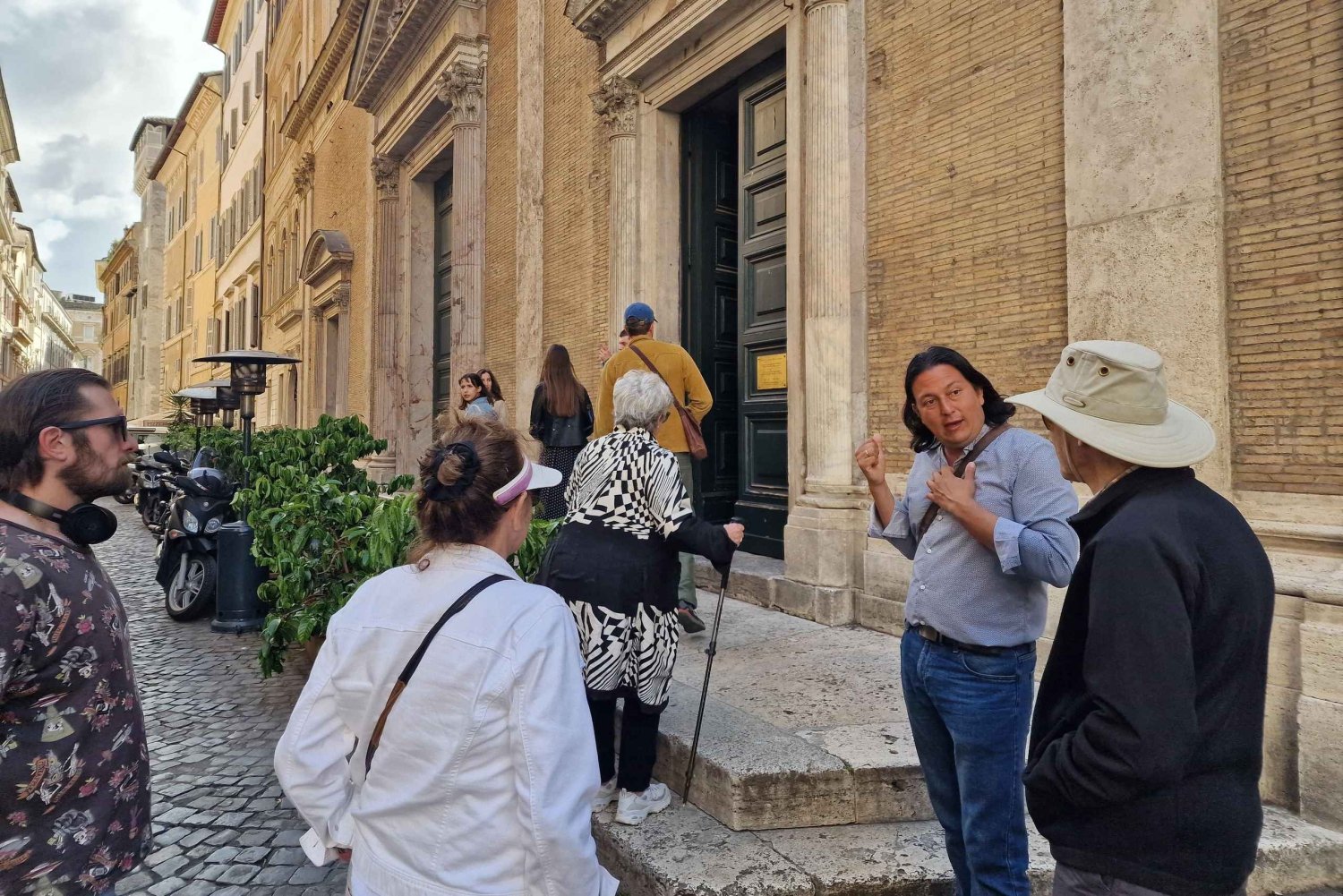 Rome: Walking Tour of World War 2 in Rome