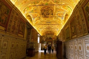 Roma: Colosseo, Musei Vaticani e centro storico in un giorno