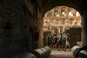 Roma: Colosseo, Musei Vaticani e centro storico in un giorno