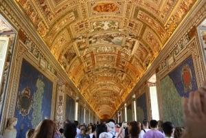 Discover Vatican Treasures Renaissance Art to Modern Marvels