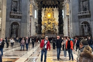 Spring køen over til Vatikanmuseerne, Det Sixtinske Kapel og Peterskirken
