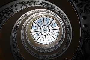 Skip the Line Vatican Tickets with Escorted Entrance