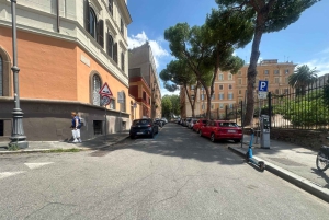 Pienryhmäopastettu kierros Colosseum Rooman foorumi, Palatinus-kukkula