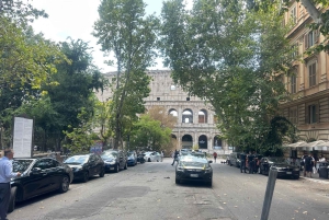 Pienryhmäopastettu kierros Colosseum Rooman foorumi, Palatinus-kukkula