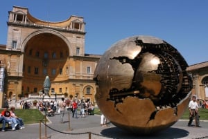 ローマ：バチカン美術館、システィーナ礼拝堂、サン・ピエトロ大聖堂ツアー