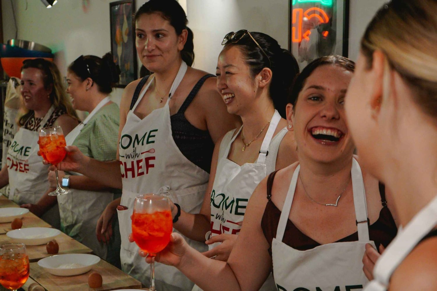 Spritz & Spaghetti: aula de massas com bebidas em Roma