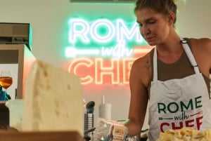 Spritz & Spaghetti: aula de massas com bebidas em Roma