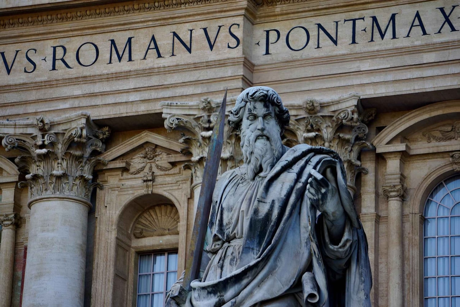 Visite de la basilique Saint-Pierre : la Porte Sainte et les Grottes du Vatican