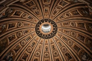 Visite de la basilique Saint-Pierre : la Porte Sainte et les Grottes du Vatican