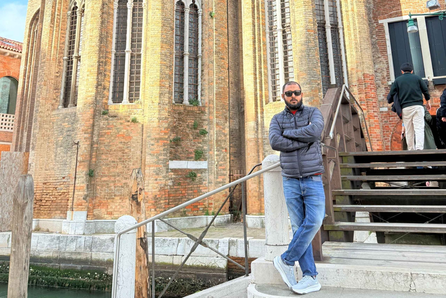 Sint-Pietersbasiliek, La Pietà, pauselijke graven met koepel