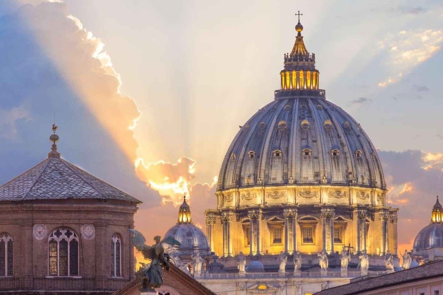 Tour della Basilica di San Pietro con Porta Santa e Grotte Vaticane