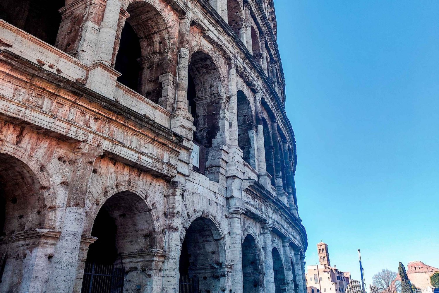 Rome: exclusive tour of Rome + Roman delicacies