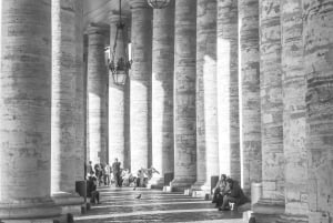 Roma: Guidet tur til pavens audiens på Petersplassen