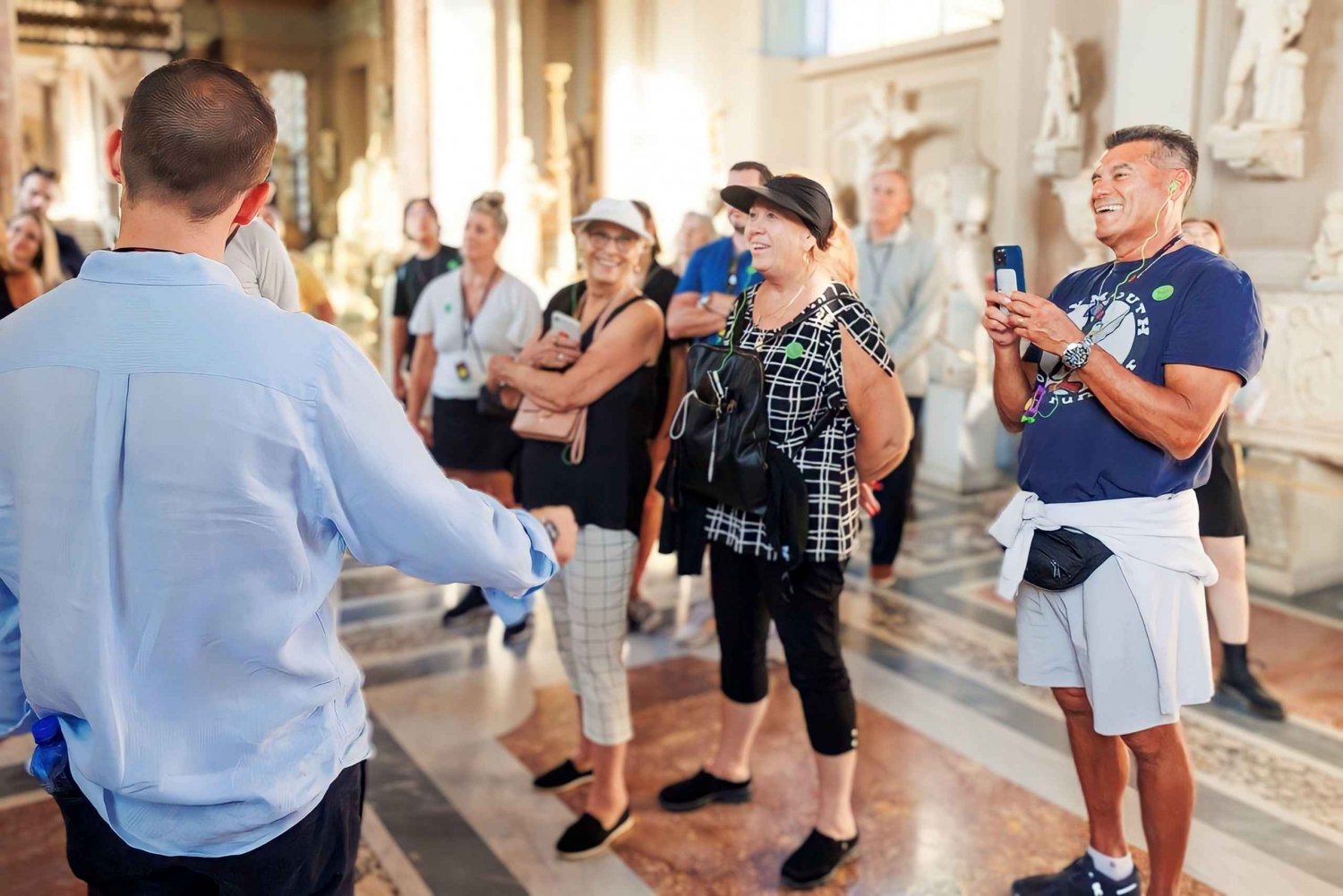 Rome: Vatican Museums & Sistine Chapel Fun Tour with Entry