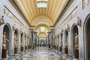 Visita guiada al Vaticano: Capilla Sixtina y obras de Miguel Ángel