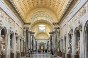 Vatican Museum & Sistine Chapel Guided Tour skip the line