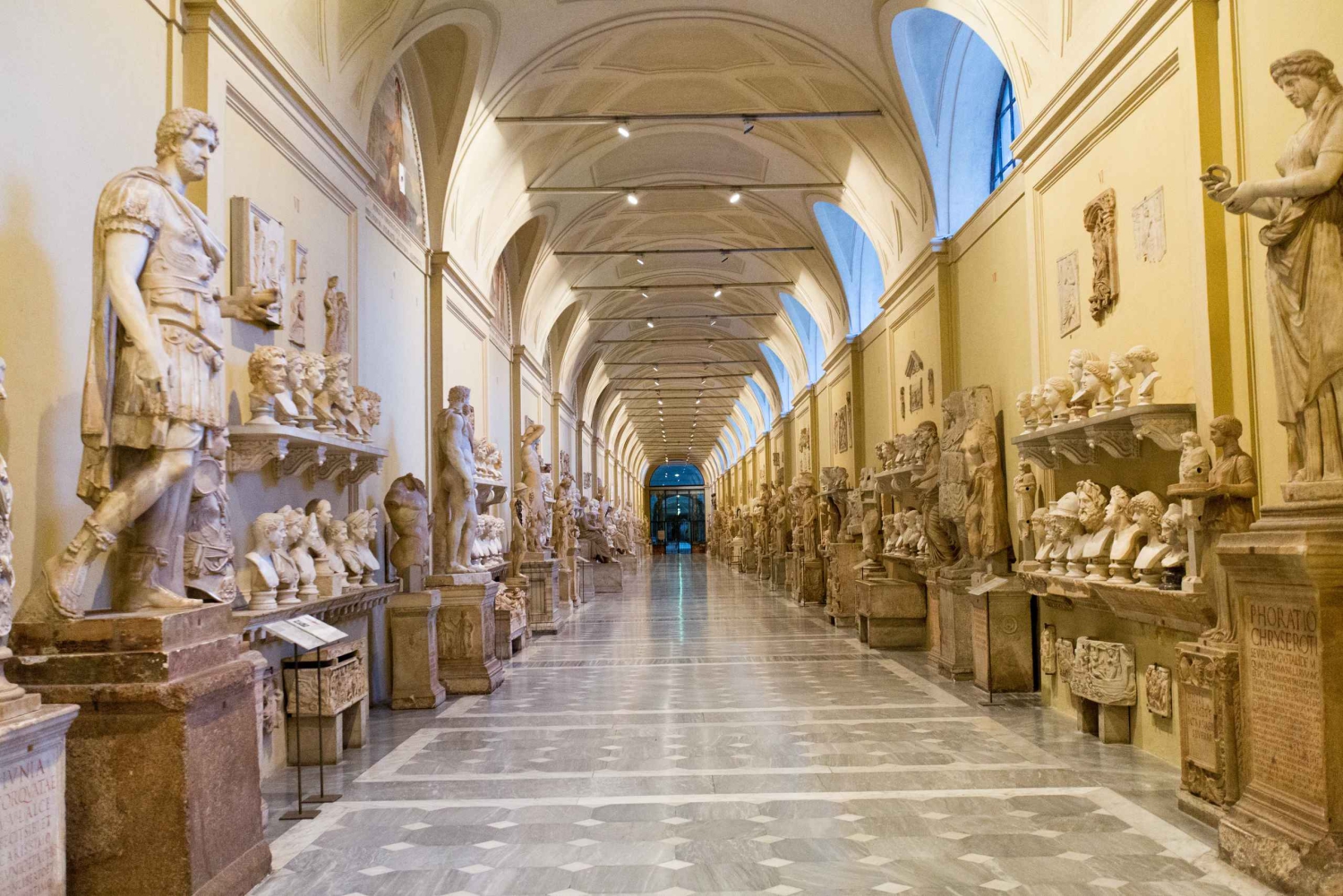 Vaticaanse Musea en Sixtijnse Kapel: avondtour in kleine groep