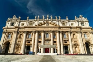 Vatikaanin museot ja Sikstuksen kappeli -lippu oppaan kanssa Vaihtoehto