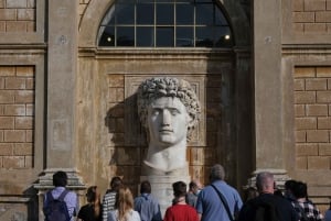 Vatikaanin museot ja Sikstuksen kappeli -lippu oppaan kanssa Vaihtoehto