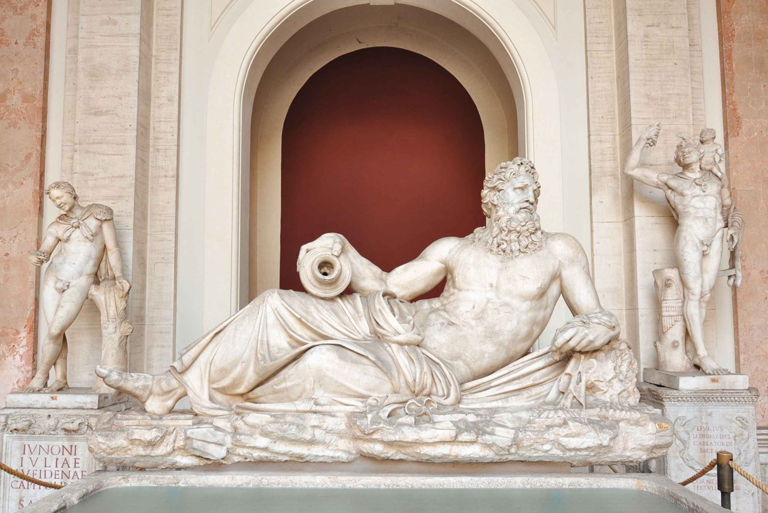 Watykan: muzea, Kaplica Sykstyńska i wstęp do Bazyliki