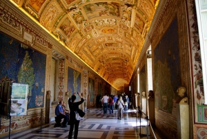 Vatican: Museums Sistine Chapel & St. Peter's Basilica Tour