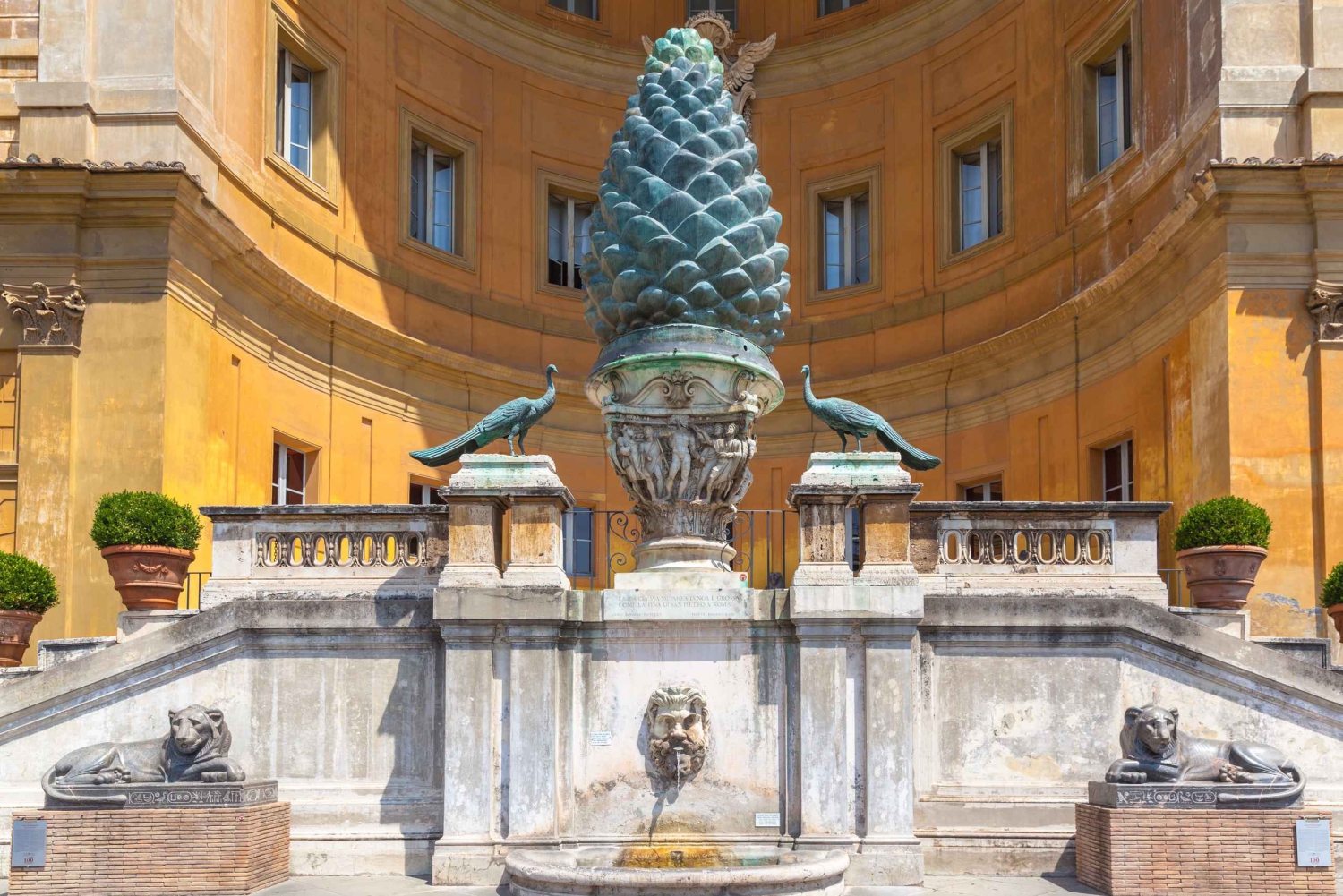 Ватикан: Билет на посещение музеев и Сикстинской капеллы со счастливым часом