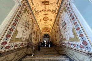 Vatican: Museums & Sistine Chapel Tour with Basilica Access