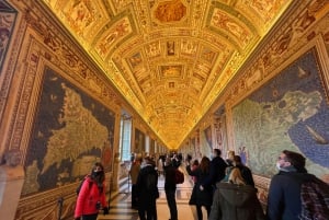 Vatikaanin museot ja Sikstuksen kappeli -kierros, jossa on valinnainen basilikan vierailu