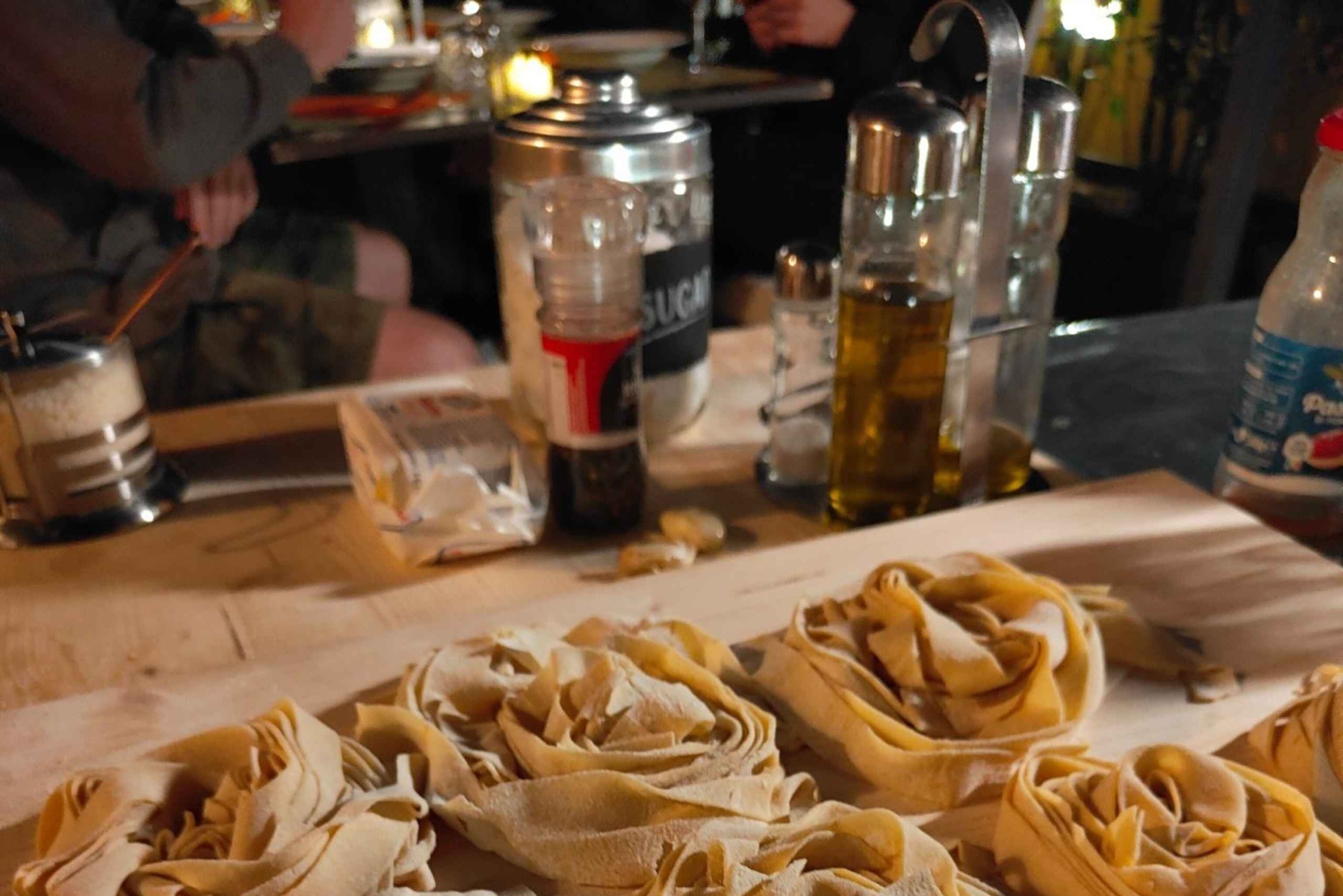 Vatican Pasta Class with wine and tiramisù