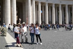 Vatican: Private Early Morning, Sistine Chapel Raphael Rooms