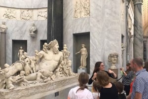 Vatican & Sistine Chapel Skip-the-Ticket-Line Tour for Kids