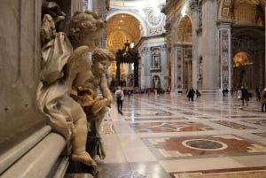 Vatican: St. Peter Basilica Express Guided Tour
